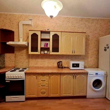 Оренда 2х кімнатної квартири в новому будинку з генератором