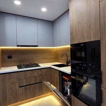 Продаж 3к квартири 67 кв. м на вул. Смакули