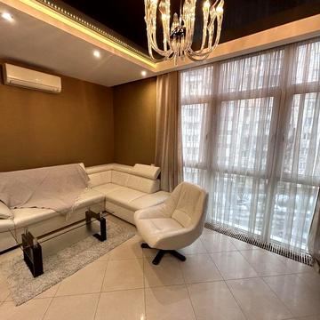 Білоруська 3. Трикімнатна 115 м2. + паркомісце.