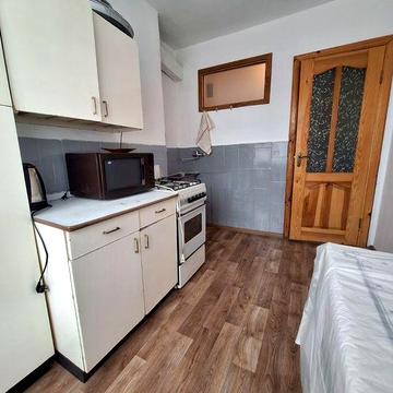 Оренда 2 кім кв по Науковій. 13000