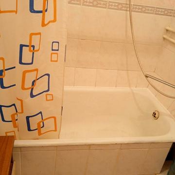 Уманська вул., 35