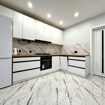 Здається в оренду простора 1-кімнатна квартира в ЖК «На Щасливому».