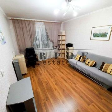 Продаж двокімнатної квартири, Троєщина, Червоної Калини 91 в