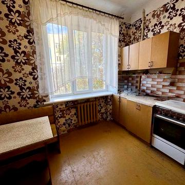 2 кімнатна Сталінка центр міста