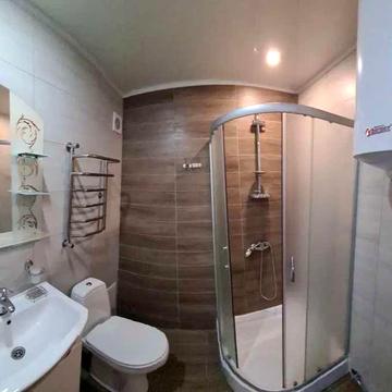 Здам 1 кімн. квартиру в центрі міста. Світло є завжди