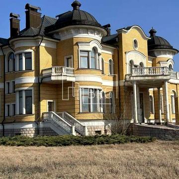 Продажа особняка с панорамной крышей и выходом на Днепр Дамба без%