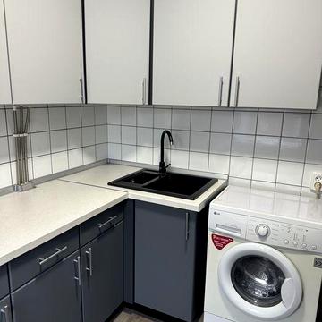 Фурманова 1 кіімнатна, світло не вимикають