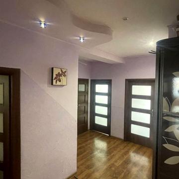 3-кімнатна квартира Жовква продаж