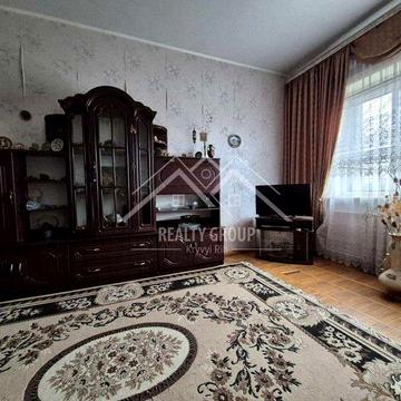 Продаж будинку для великої родини біля 44 кварталу (еВідновлення)