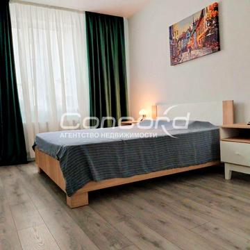 Героїв Крут вул., 12