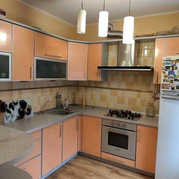 Продам 3 х к.ев.ул.Сталеваров