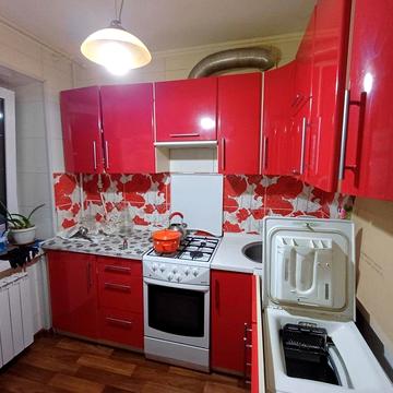 Сдам 2 к кв 2/5 метро Армейская не минут пешком