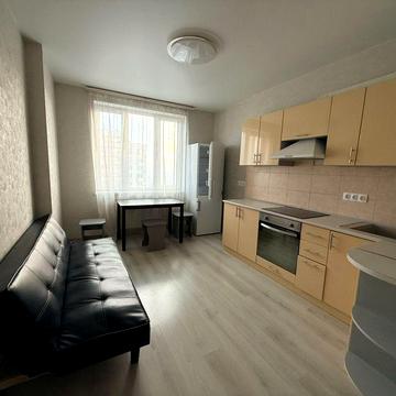 Ціну знижено. Ж К " Лісовий квартал" оренда однокімнатної квартири.