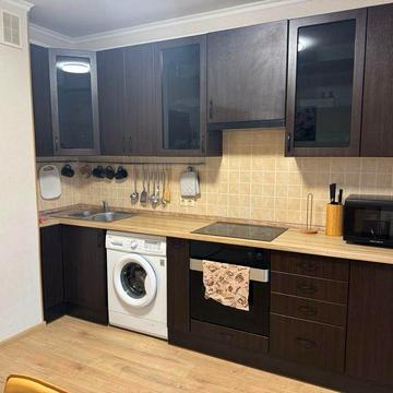 Оренда однокімнатної квартири, вулиця Лаврухіна 10, євроремонт