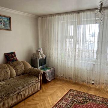 Продається двокімнатна квартира