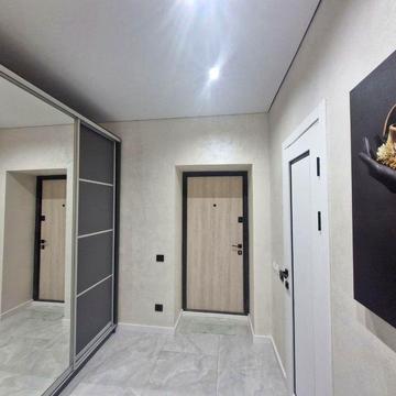 Євро2ка з видом на набережну перша здача