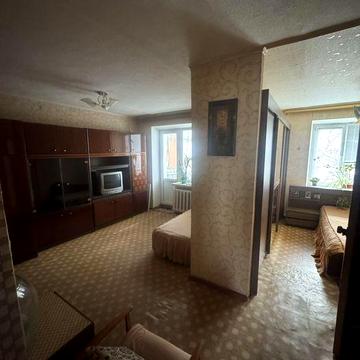 Продам двокімнатну квартиру