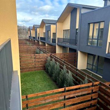 Продам таун хаус