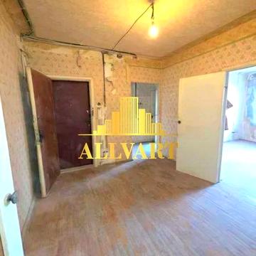 Продаж 3-кімн. квартири початок Троєщини, Червоної Калини, під ремонт