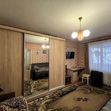 Продаж 2 кімнатноі в Росвигові