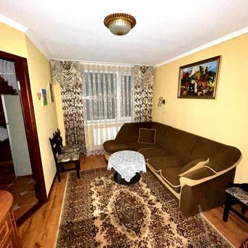 Оренда затишної двокімнатної квартири на Замості