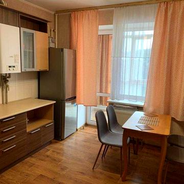 Здам в гарному стані 1-но кімн кв вул. Єськова