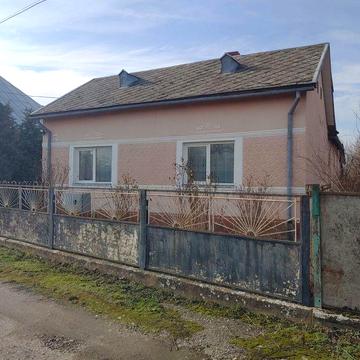 Продається будинок