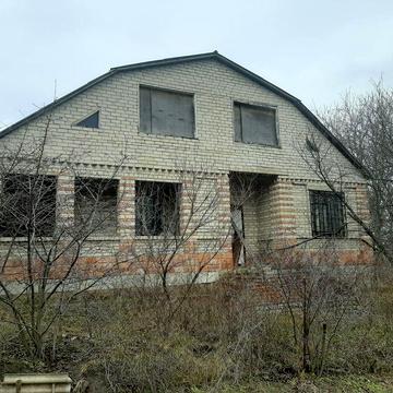 Продом дом недостроенный