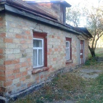 Стара хата по вулиці Гулака Артемовського 105