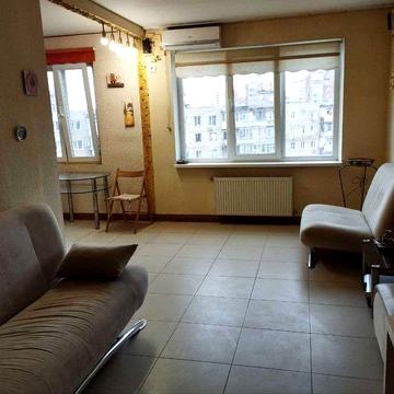 Сдам 2-х ком.кв., пр. Аэрокосмический 78, с/м "Маркет+" "Таврия"