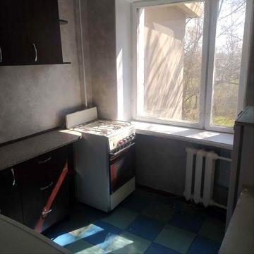 Алмазний тепла квартира біля зупинки