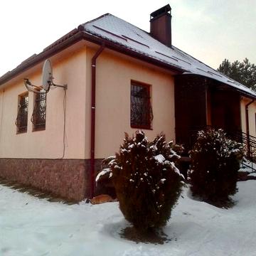 Приватний будинок