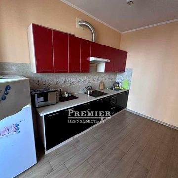 У продажу 2 кімн квартира з ремонтом