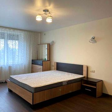 Здається в оренду 3-кімнатна квартира в центрі міста