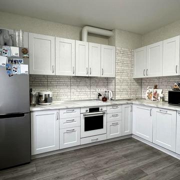 Білицька вул., 18