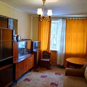 1-кімн. квартира на БУЛЬВАРІ ГЕРОЇІВ КРУТ (буд. 22)