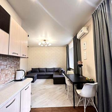 Аренда  центр 2- комн ТЦ Украина.