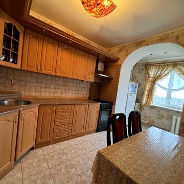 Сдам просторную 1комн кв-ру А.Невского/Вузовский