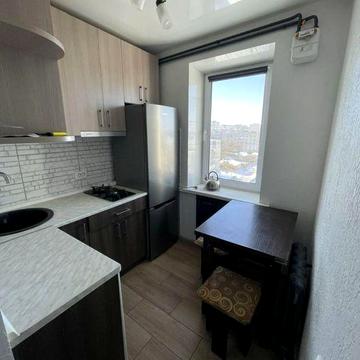 Здається 1км квартира р-н Осташівки!