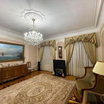 Велика Васильківська вул. (Червоноармійська), 6