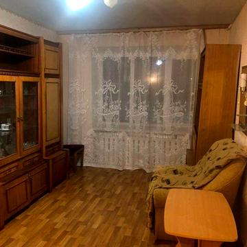 Здається 2-кімнатна квартира, у центрі