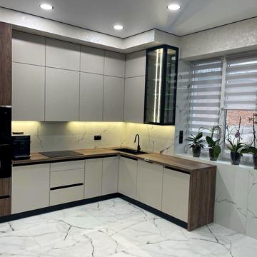 СВІТЛО Є!!! Здам в оренду будинок з автономним електроживленням