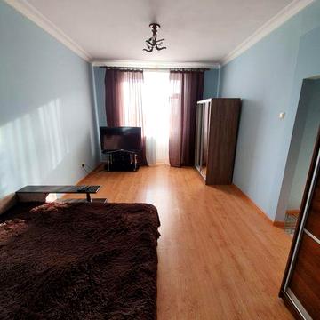 1-кімнатна квартира в центрі від власника