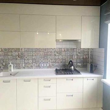 4к квартира с ремонтом, ул. Школьная, р-н малого рынка, продажа