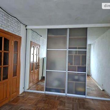 Продаж 3к Квартира Ужвій Наталії вулиця