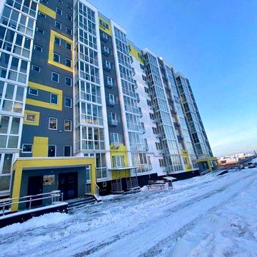 Велика двушка. Середній поверх. Автономне опалення. ТОРГ! ЖК Пелюстковий