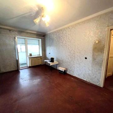 Продається 3-кім. квартира у селі Великодолинське, 15 км від Одеси.