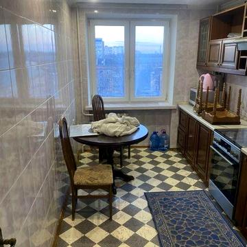 Здам в оренду 3 кімнатну квартиру