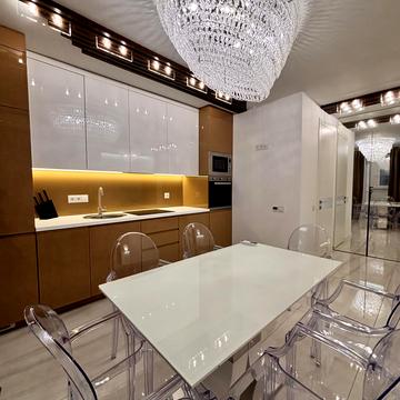 Героїв Харкова просп. (Московський), 131-Г