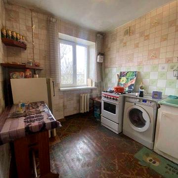 Срочно. В продаже однокомнатная квартира на Г.Петрова/Гайдара.